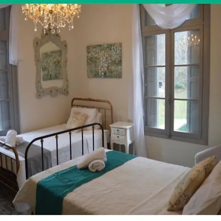 Le Petit Chateau Villa